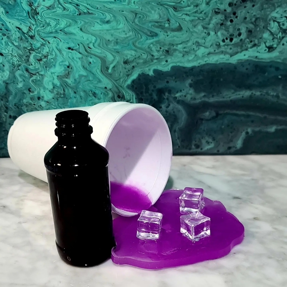 Custom Spilled Lean Display - Picture 4 of 7